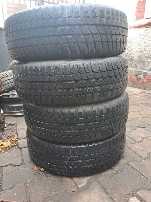 Set Anvelope Iarnă 185/65 R15 Sumitomo Dot 2023 profil 7.mm.