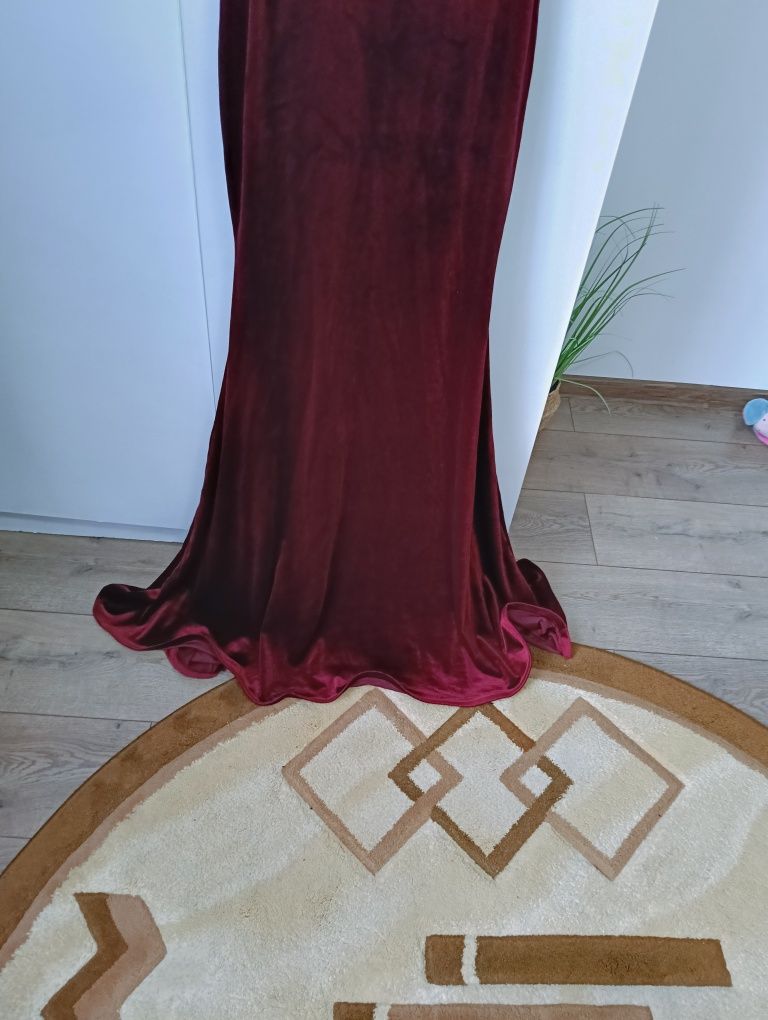 Rochie pentru ocazie, model unicat catifea magenta
