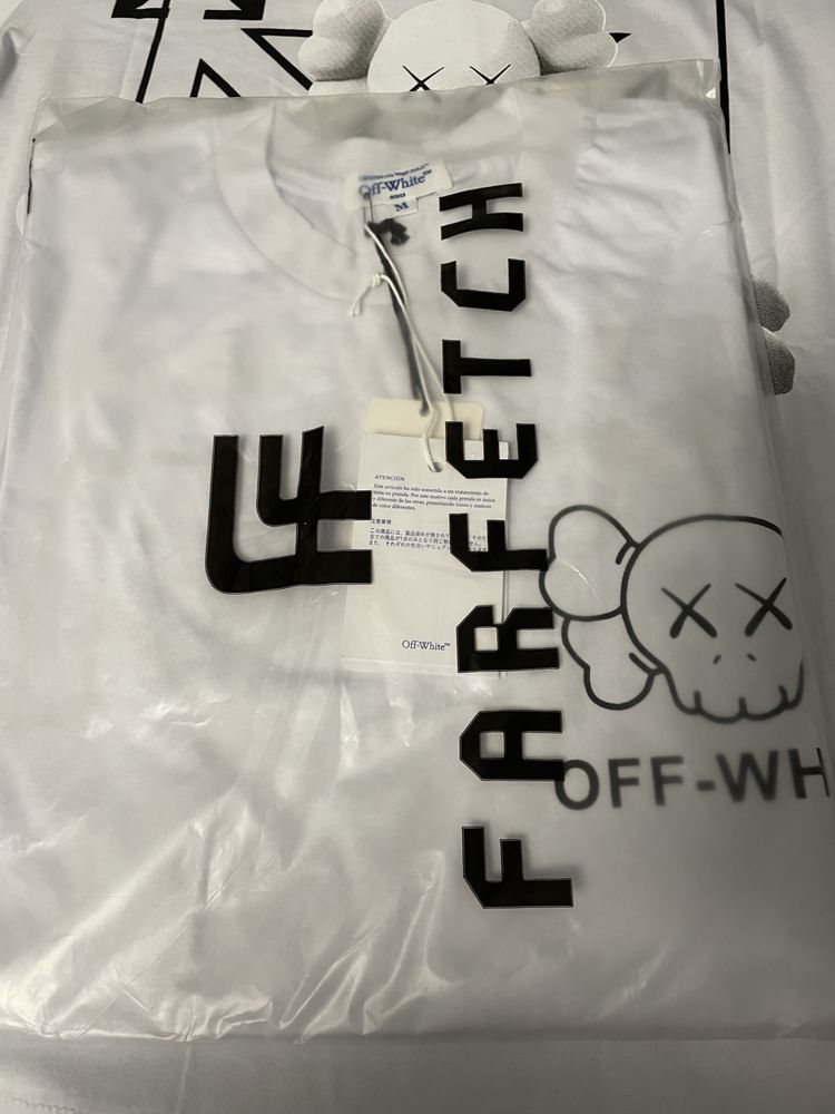 Tricou Off-White nou cu eticheta