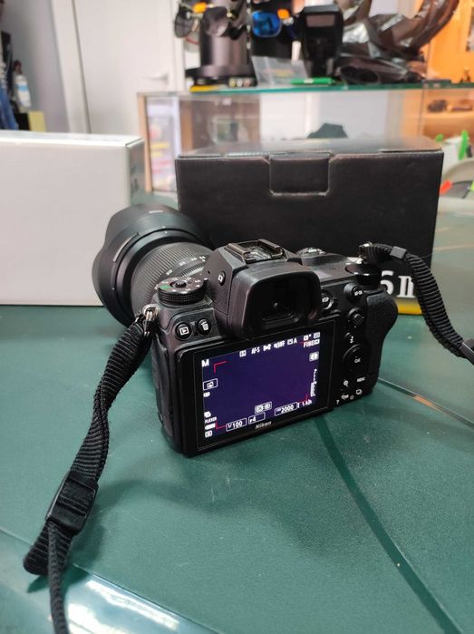 Фотоапарат Nikon Z6 II+Обектив Nikkor 24-70mm/f4S+светкавица GODOX V1n