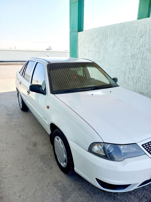 To‘rta yangi balon shumka bo'lgan kanisanerlari ishlaydi