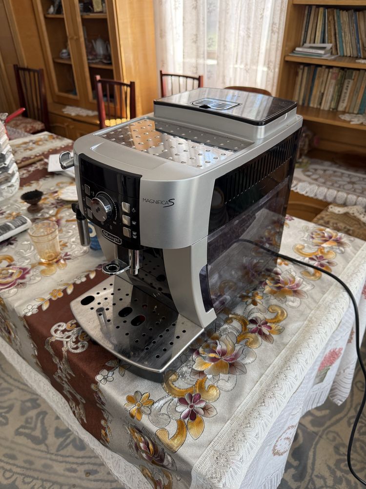 De’Longhi Magnifica S