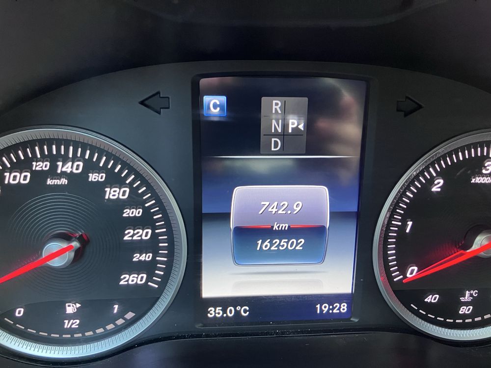 Mercedes C200-безупречен,регистрирана,АВТОКАСКО