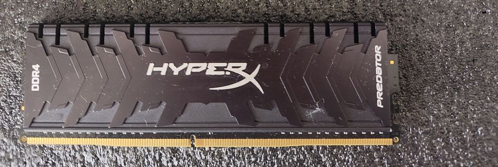 Memorie RAM HyperX Predator Black 8GB DDR4, 3000Mhz