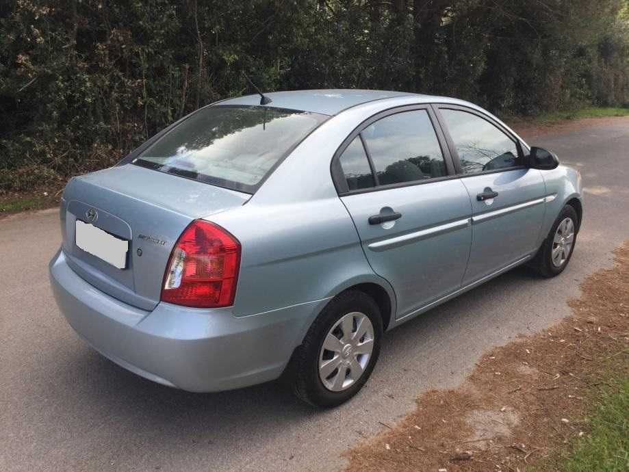 Broasca dreapta spate Hyundai Accent 3