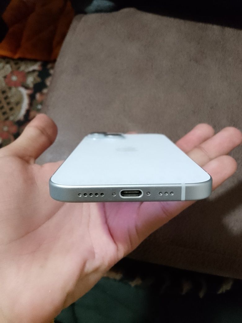 Iphone 15 128gb ideal