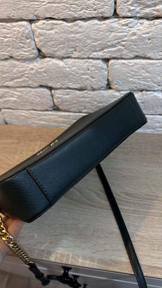 Продам сумку michael kors