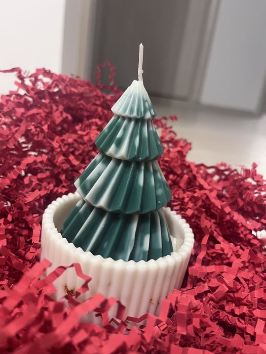 Bradut nins lumanare parfumata