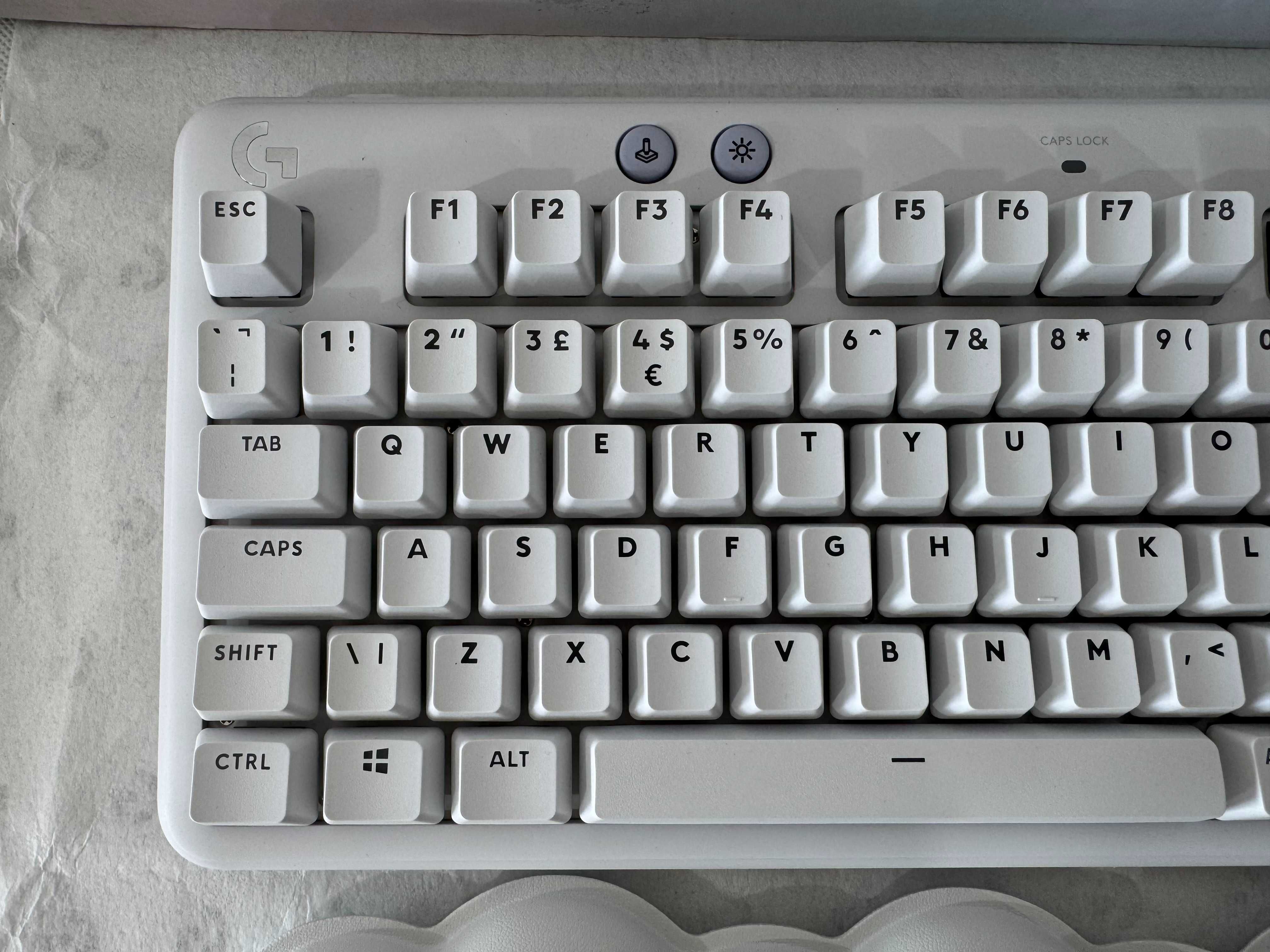 Клавиатура гейминг - Logitech G713