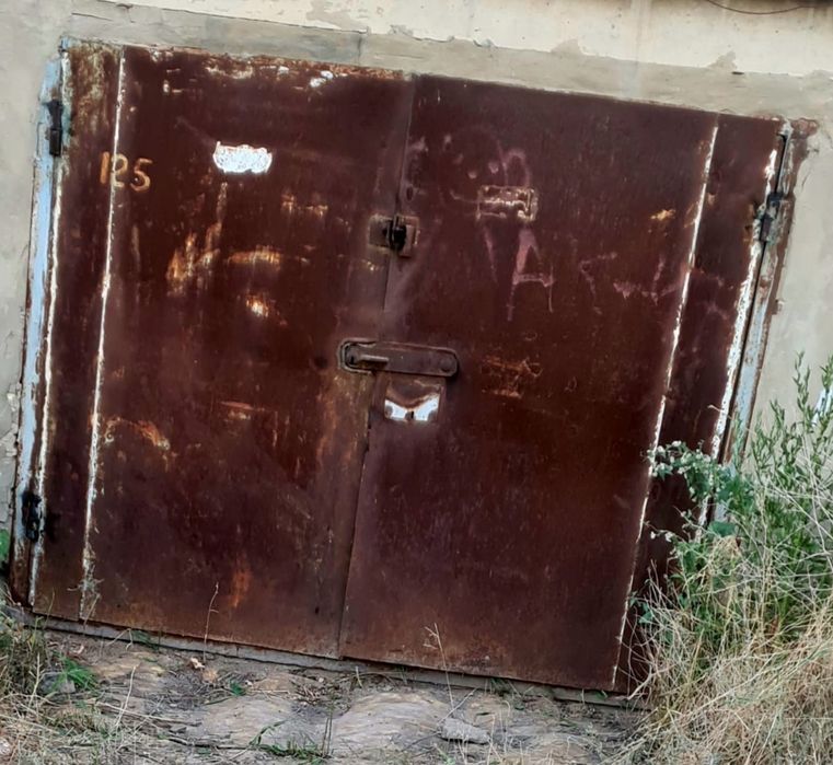 Продам гараж на слом