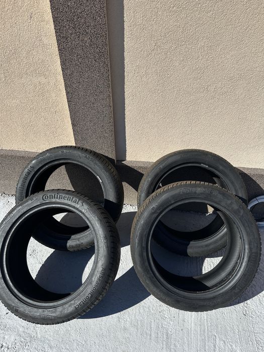 Всесезонни гуми Continental AllSeasonContact 245/45 R18