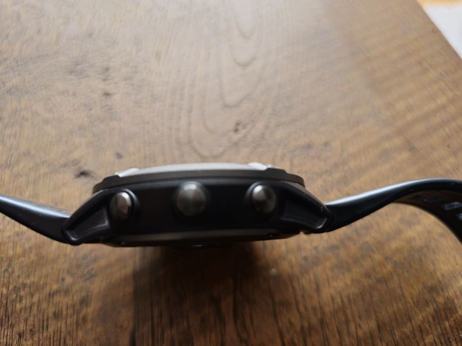 Garmin fenix 6x pro solar titan