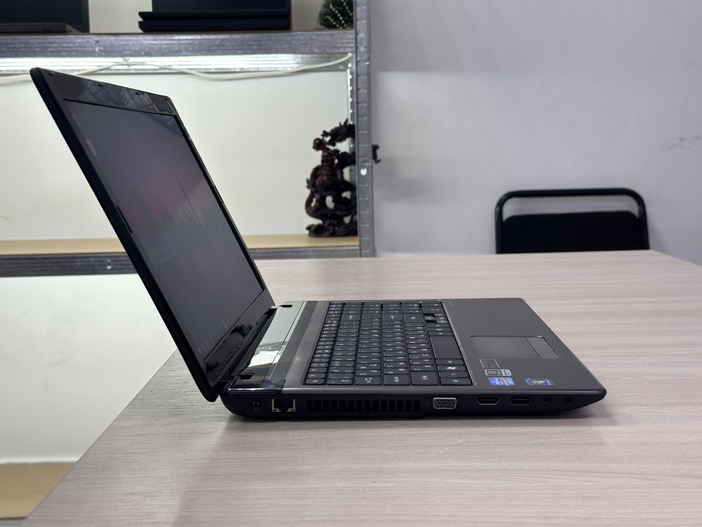 Ноутбук Acer в идеал. сост. / intel core i5 / Nvidia 610M / kaspi 12
