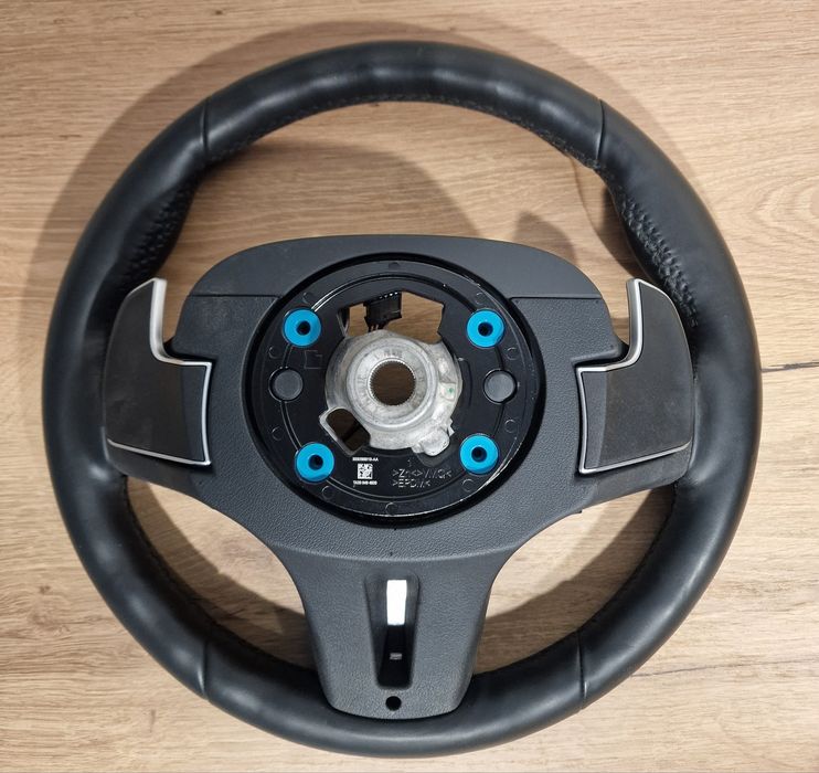 Volan M cu incalzire BMW SERIA G G30 G31 G15 G16 G05 G06 G07