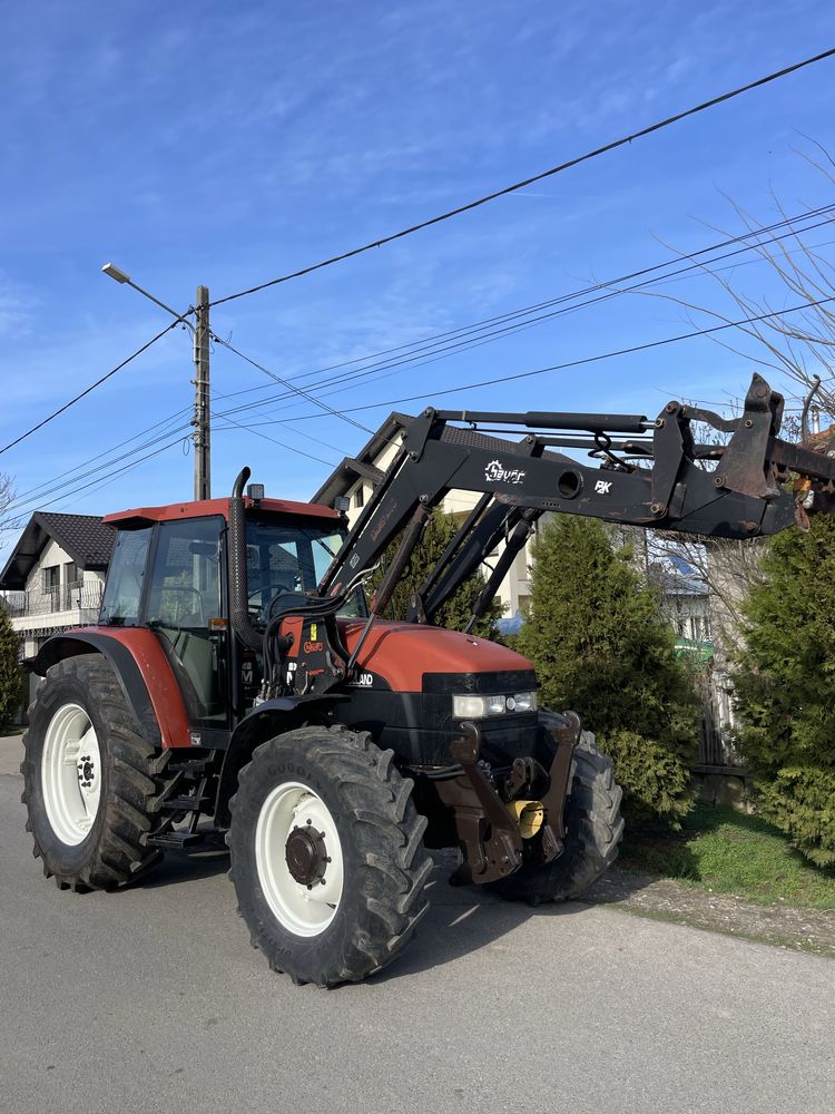 Tractor  New Holland M 100 cu incarcator , Case