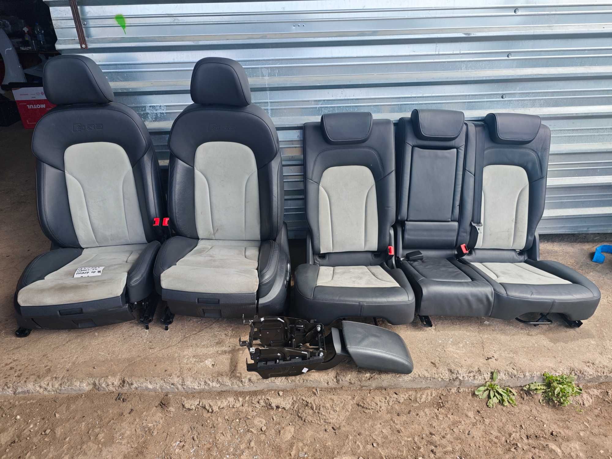 Кожен салон Audi SQ5 Q5 черна кожа и сива алкантара подгрев и Ел N805