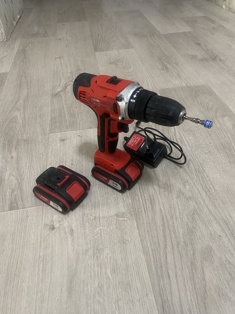 Шуруповерт дрель Stark ST-55018
