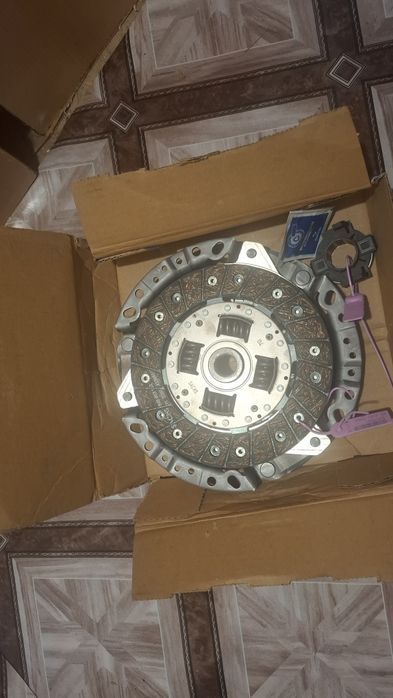 Kit Ambreaj Dacia Logan 1.6 benzina nou