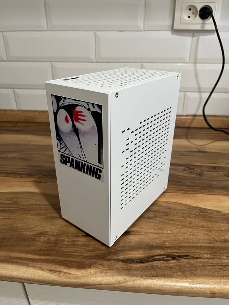Продам mini itx sff корпус