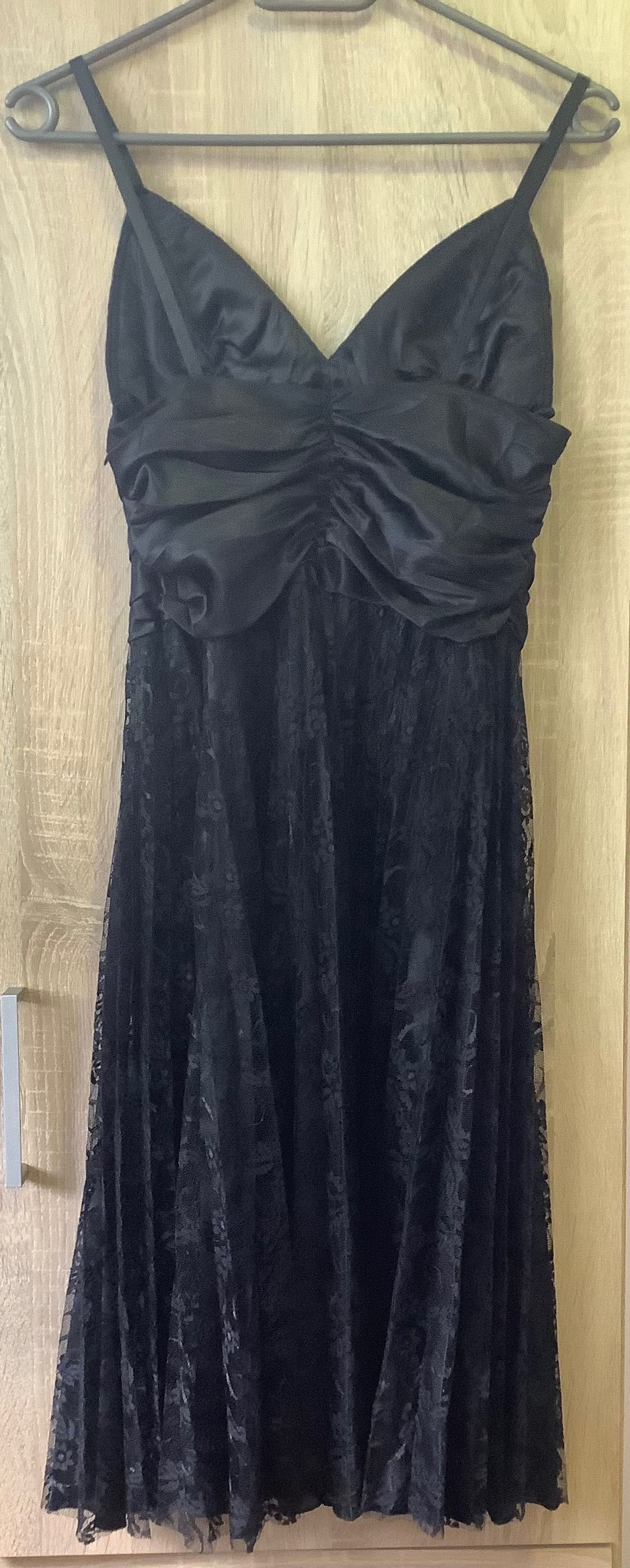 Vand rochie dama, de ocazie, neagra, satin & dantela, mărimea 36