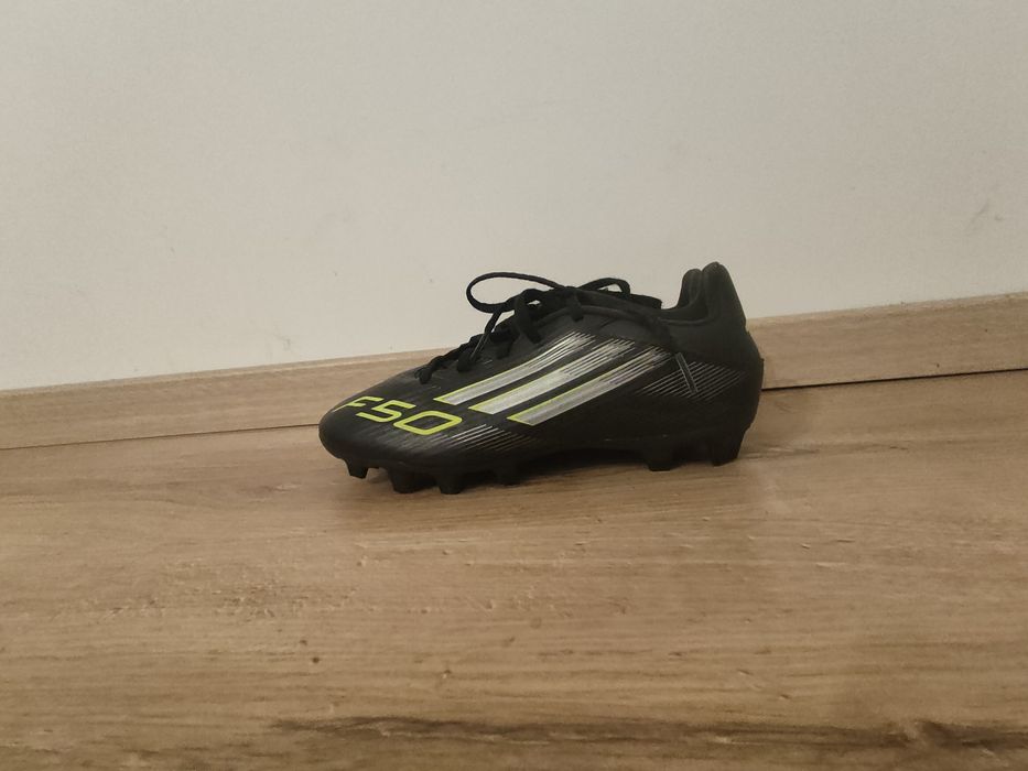 Crampoane fotbal F50 Adidas
