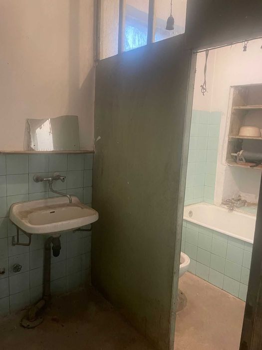 Casa 3 camere, anexe, Ilidia jud. Caras Severin