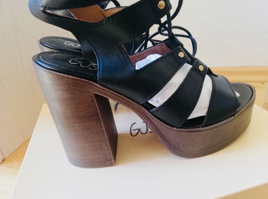 Сандали Gusto НОВИ р-р 38