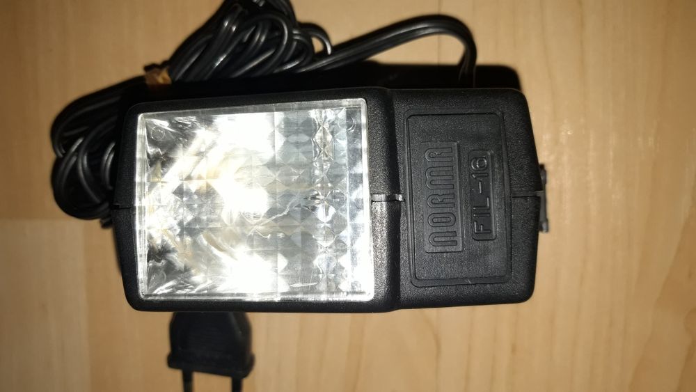 Светкавица Norma Fil16