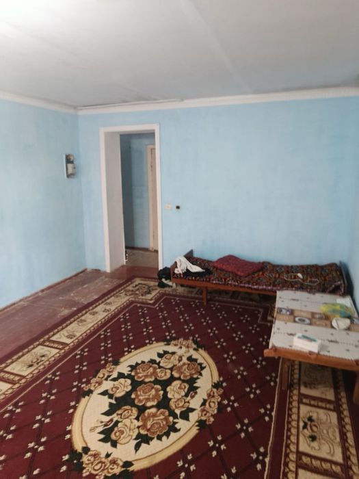 1-хонали уй срочна сотилади арзонга