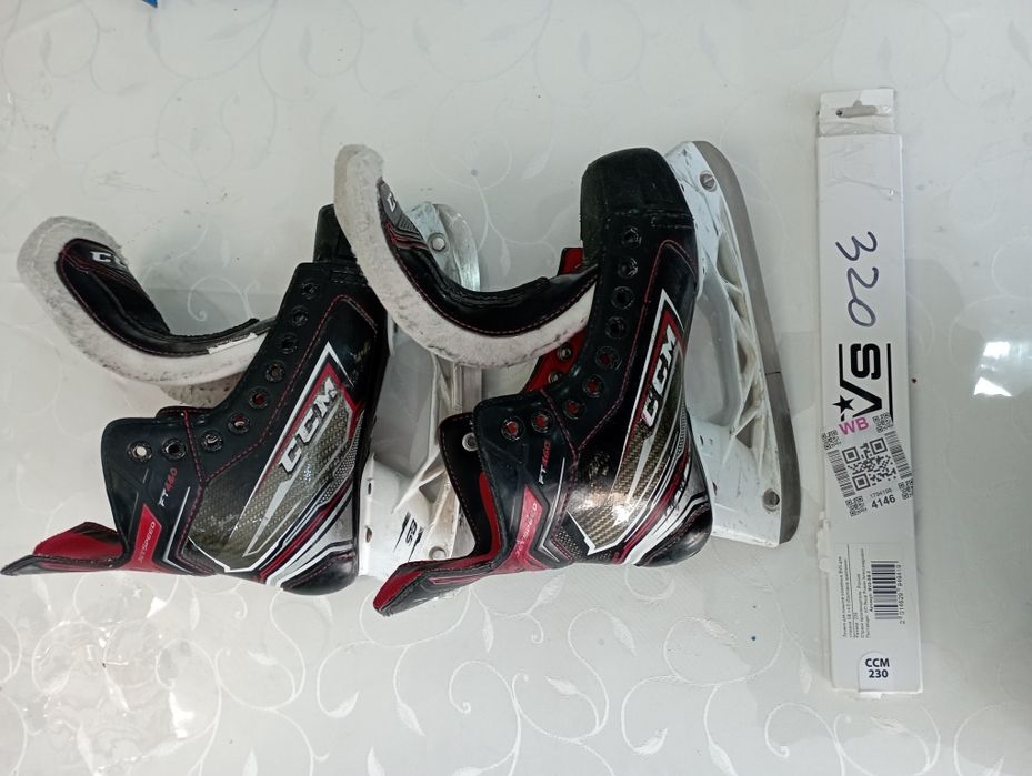 Зимние коньки-дешево и срочно