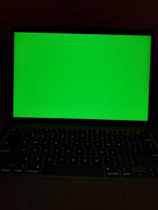 Macbook Air M1 - Space Gray - 8GB/256GB - Battery Health 94%