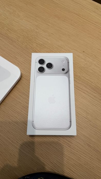 iPhone 17PRO MAX 256 GB Silver ,NOU
