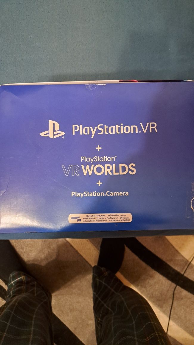 Продавам PS4 VR1