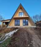 Cabana stil A-Frame si case din structura de lemn de diferite modele