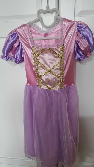 Rochie roz Rapunzel