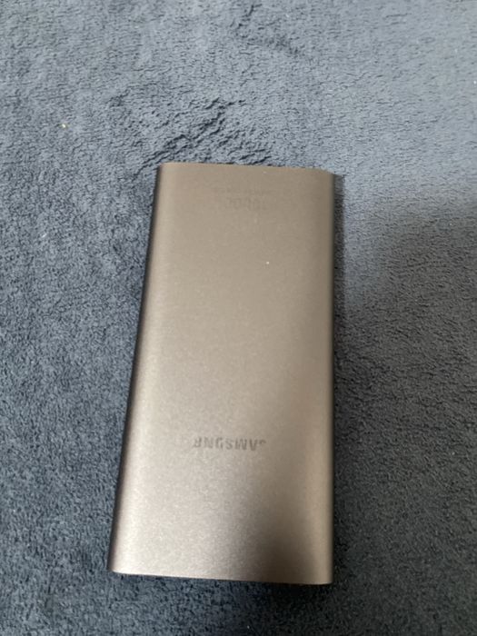 Повербанк Samsung