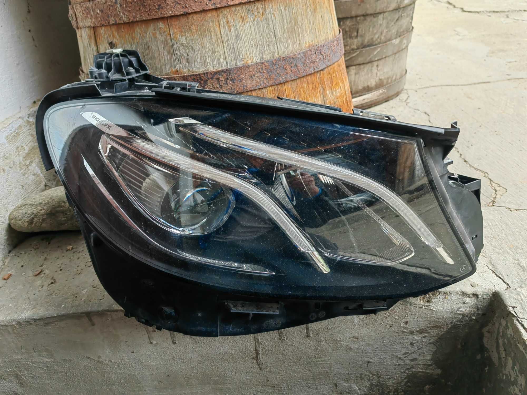Фарове за Mercedes W213 LED Мерцедес W213 Е класа