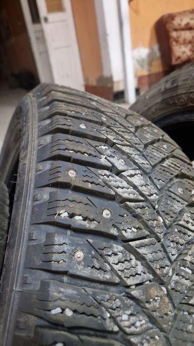 215/55/17  Триэнджл шиповка