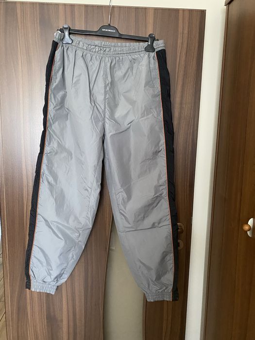 Pantaloni culoare gri de toamna iarna
