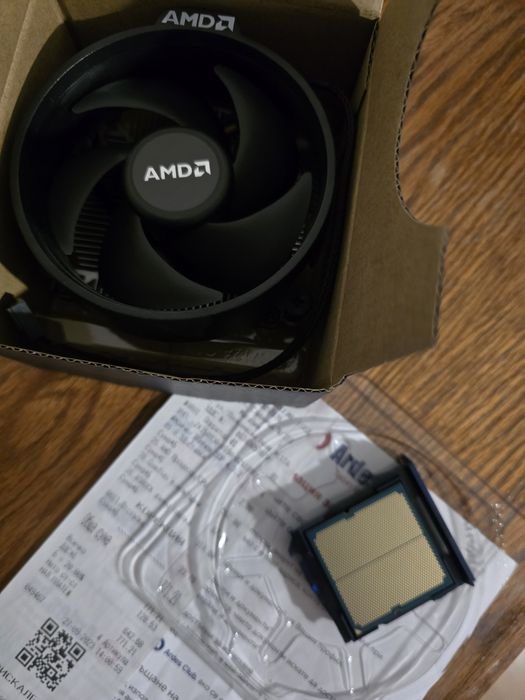 Процесор AMD RYZEN 5 7500F + охладител