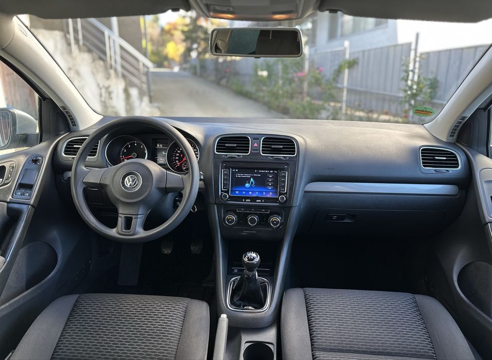 Volkswagen Golf 6 1.4 benzină mpi *Navigatie* Încălzire in scaune *