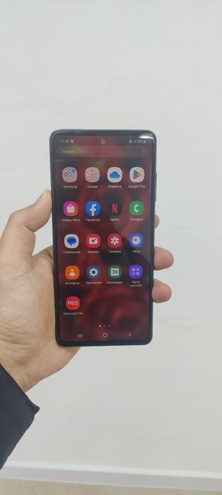 Продам Самсунг А72.