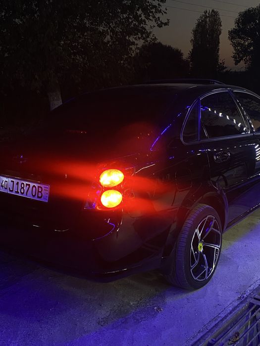 R17 Saka Diska Ferrari