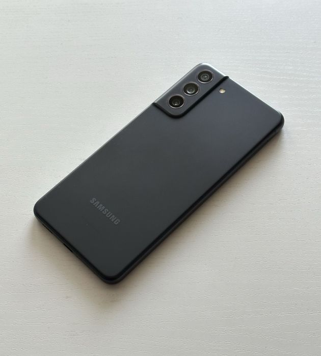 Samsung s21fe impecabil