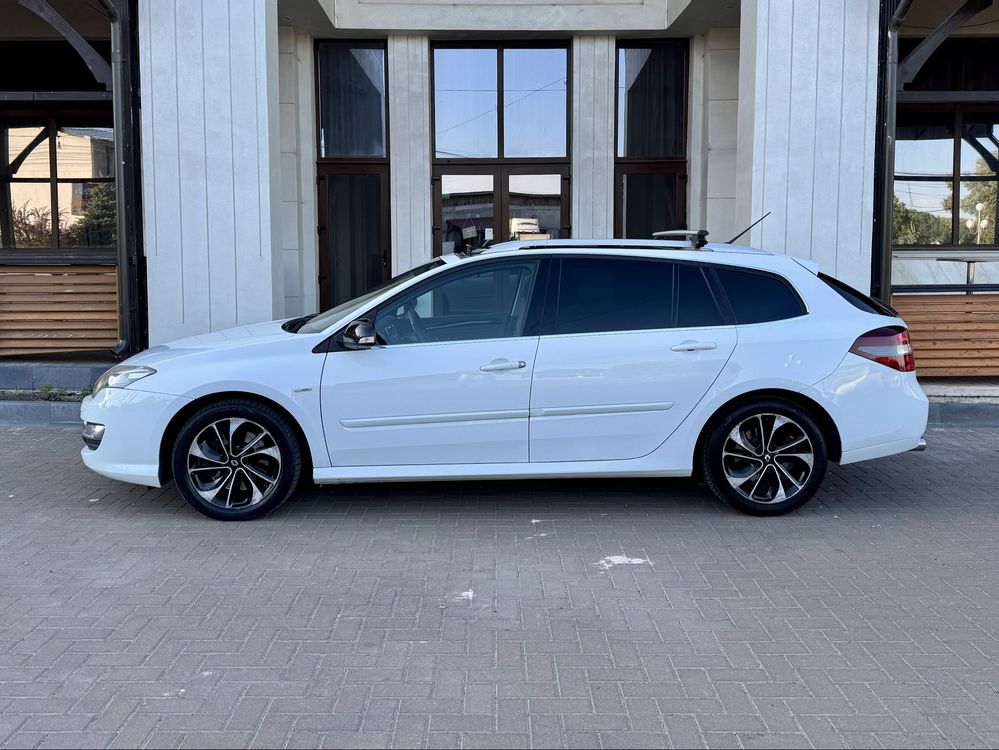 Renault Laguna 3 2.0dci 175CP Automat -2015 4Control Bose