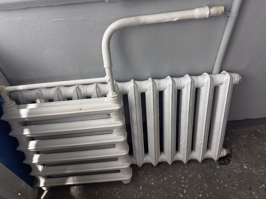 Продам батарей 6 секций