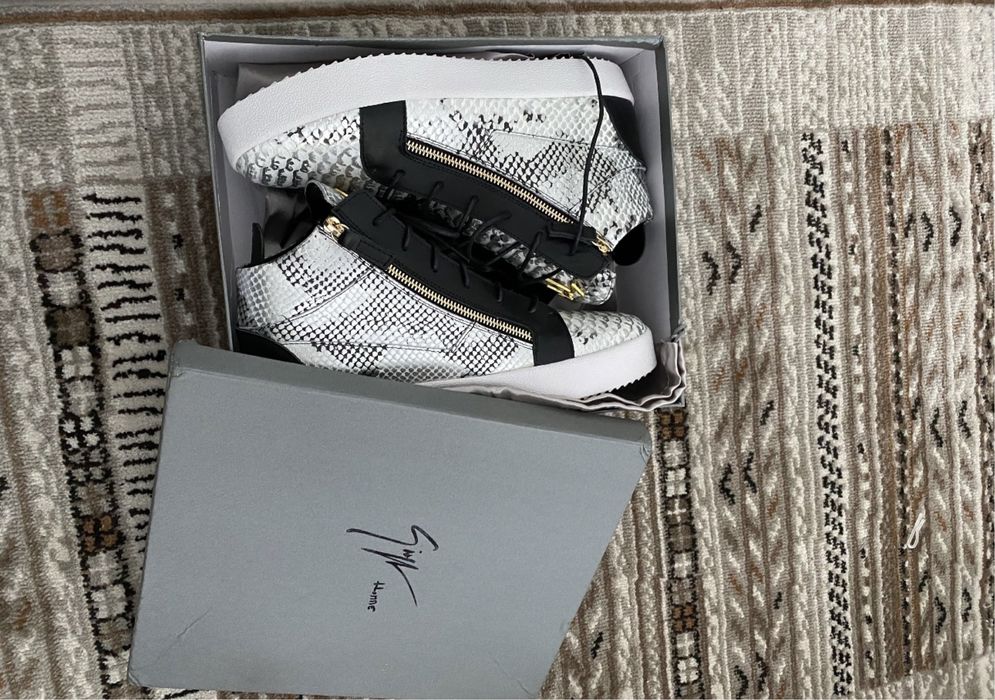 Adidasi Giussppe Zanotti 2023