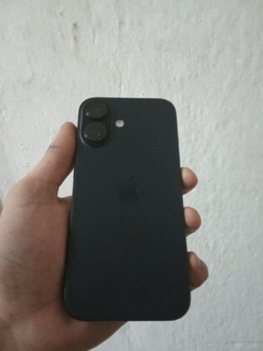 Айфон 16, 128гб (без коробки)