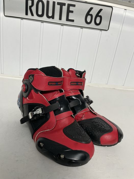 Ghete moto marime 43 cu protectii