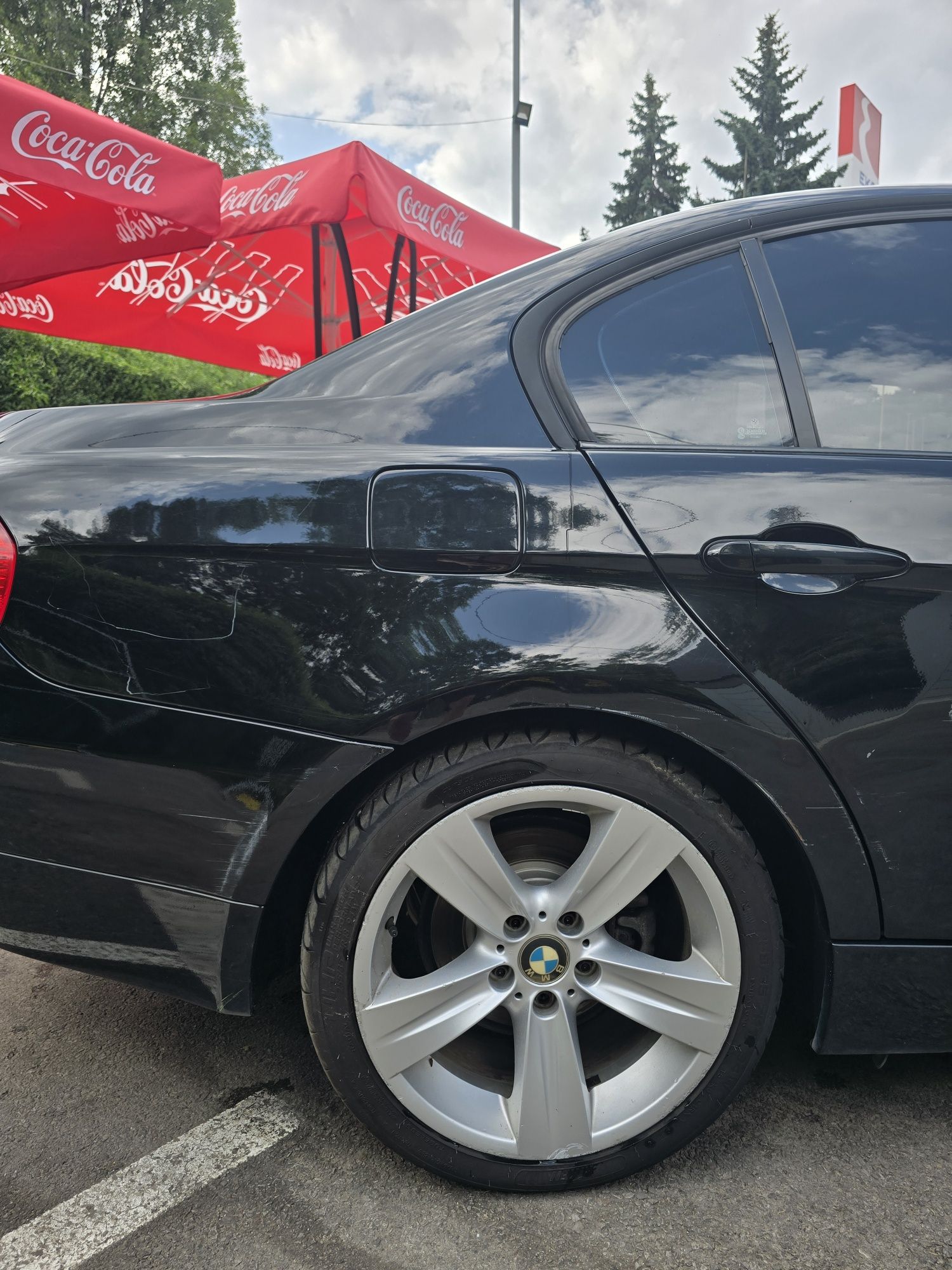 BMW E90 318i 129к.с. (Седан)